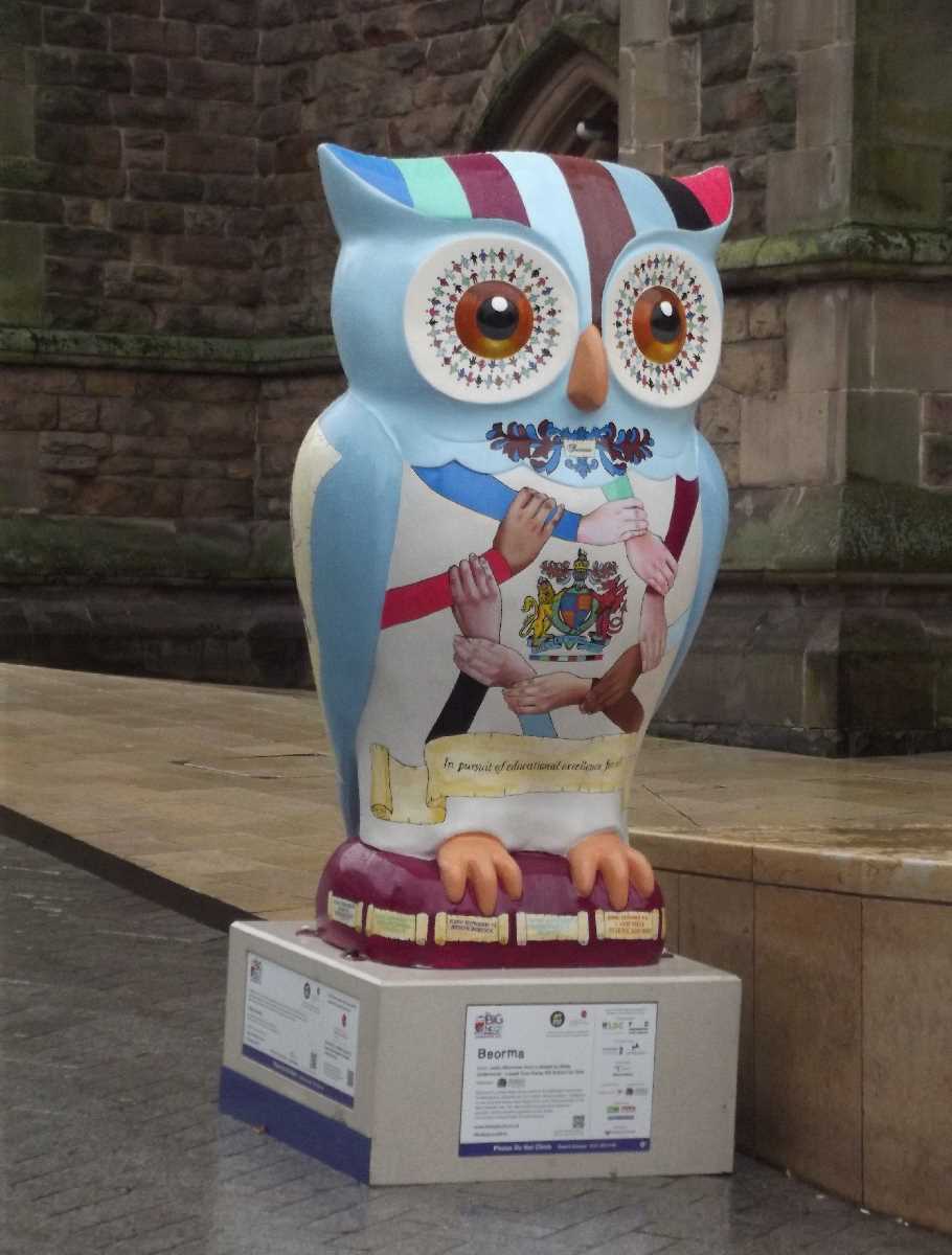 The Big Hoot St Martin's Square